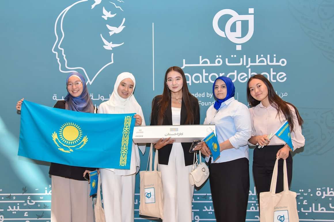 Студенты факультета Востоковедения КазНУ имени аль-Фараби принимают участие в международной олимпиаде в Катаре г. Доха. 
